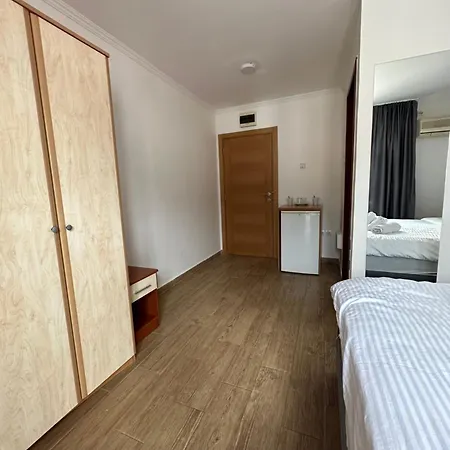 Apartmani Jovanaa Budva Oda fotoğraf